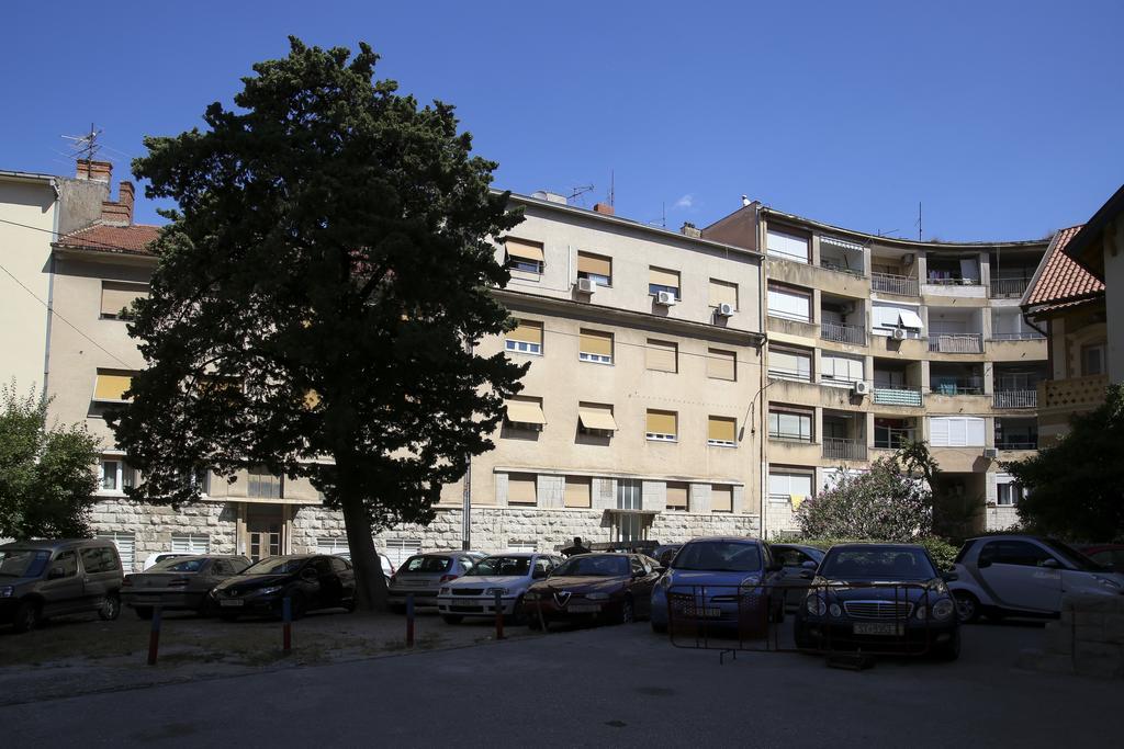 Anna Apartments Split Bagian luar foto